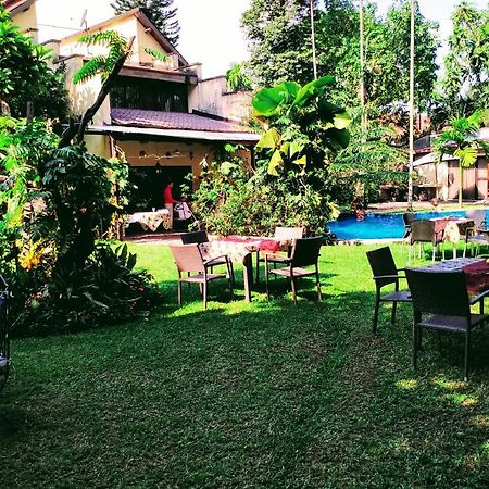 Bed and Breakfast Le 159 à Kinshasa Extérieur photo